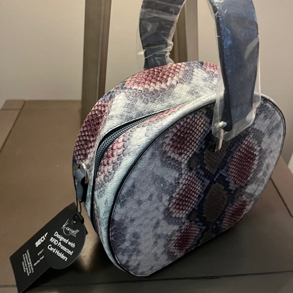 NWT Vegan Python Pattern Crossbody or Clutch in Unique Blue & Pink Hues - Picture 2 of 3